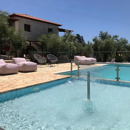 Panos Appartement *